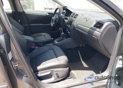 2014 Volkswagen Jetta 1.8T Sel from USA, damaged, VIN 3VWL17AJ6EM383633